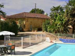 Traditional villa in Lias D armagnac with pool